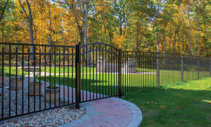 Aluminum Fence Image