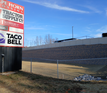 Commercial Fencing Example