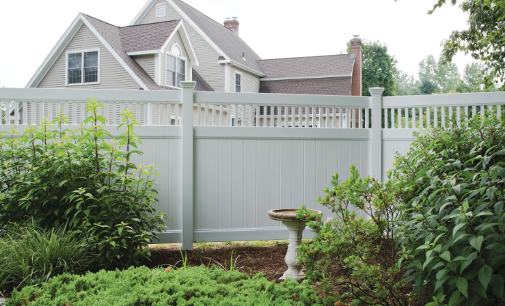 Vinyl Fence Image