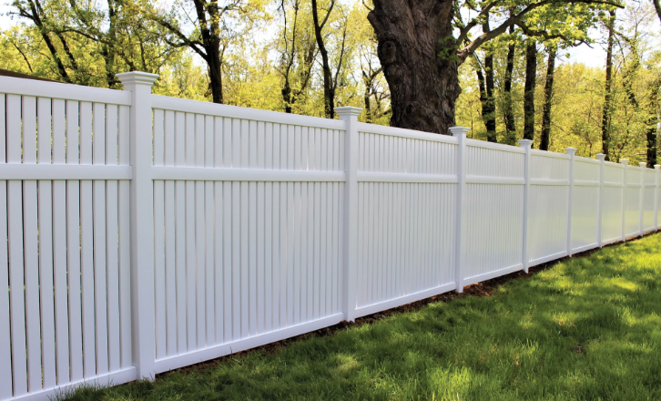 Vinyl Fence Image